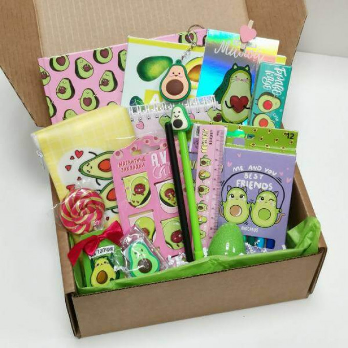 Новогодний детский бокс 7 Новогодний детский бокс 7